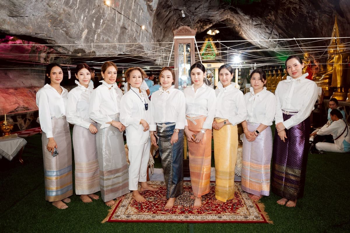 LINE_ALBUM_งานพลีมวลสาร วัดในเตา 28-5-20251_250703_2_0.jpg